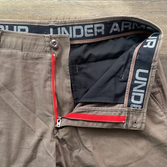UNDER ARMOUR Jogger Mens Sz 36 x 36 Tan Chino - Picture 4 of 8